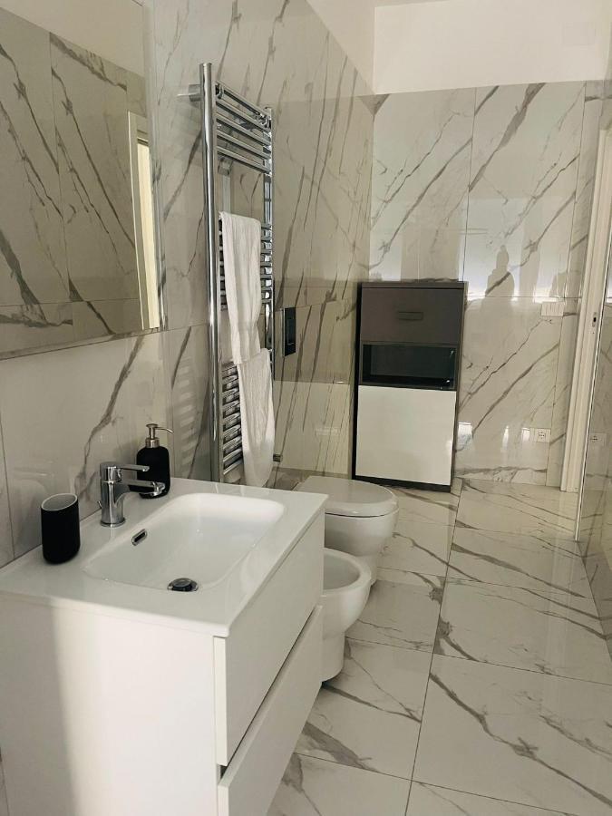 Dimora Di Luna Naples Exterior photo